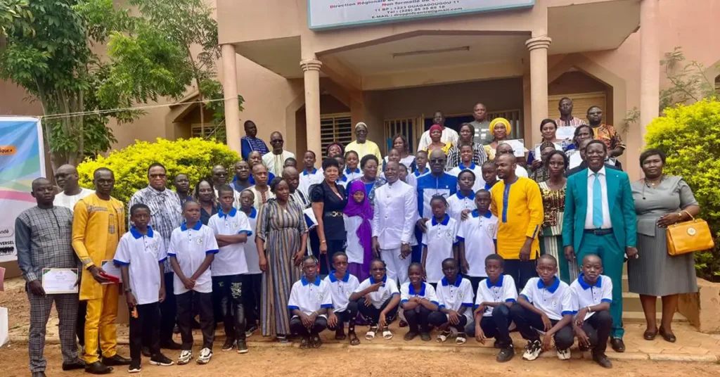 Excellence scolaire : la région du Centre prime élèves et enseignants